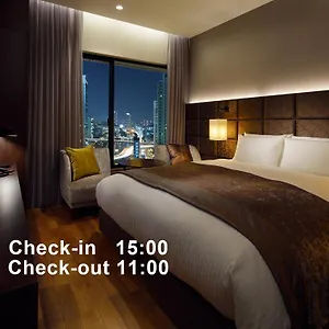 Hotel Mitsui Garden Premier, Ōsaka