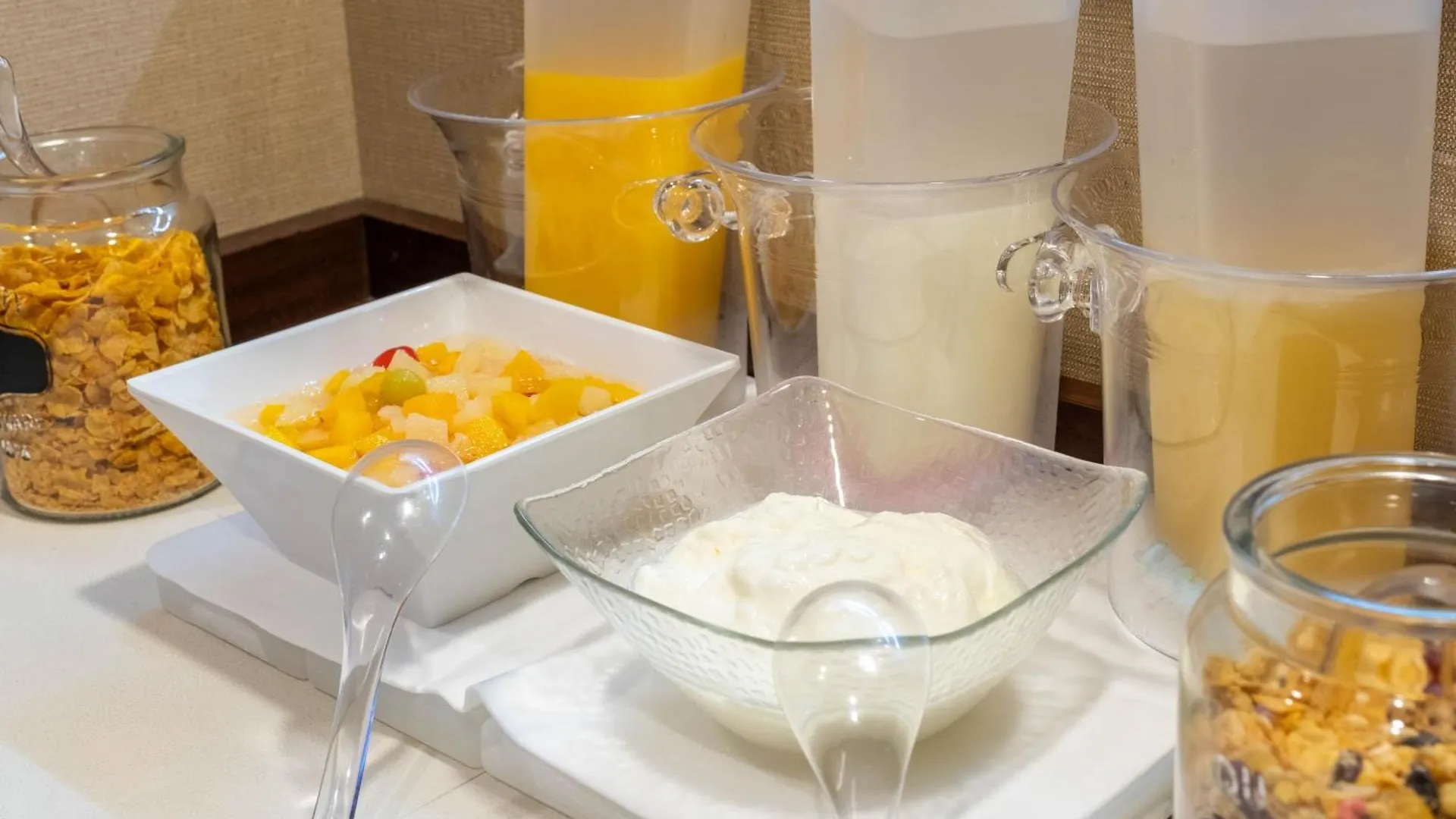 Hotel Sanrriott Osaka Hommachi